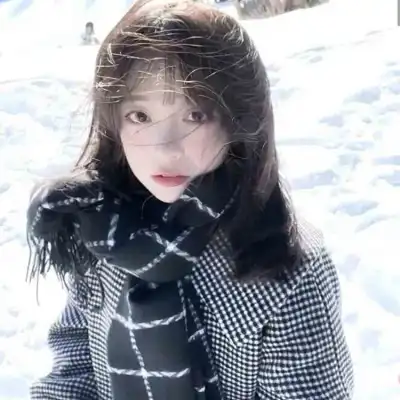 何子墨